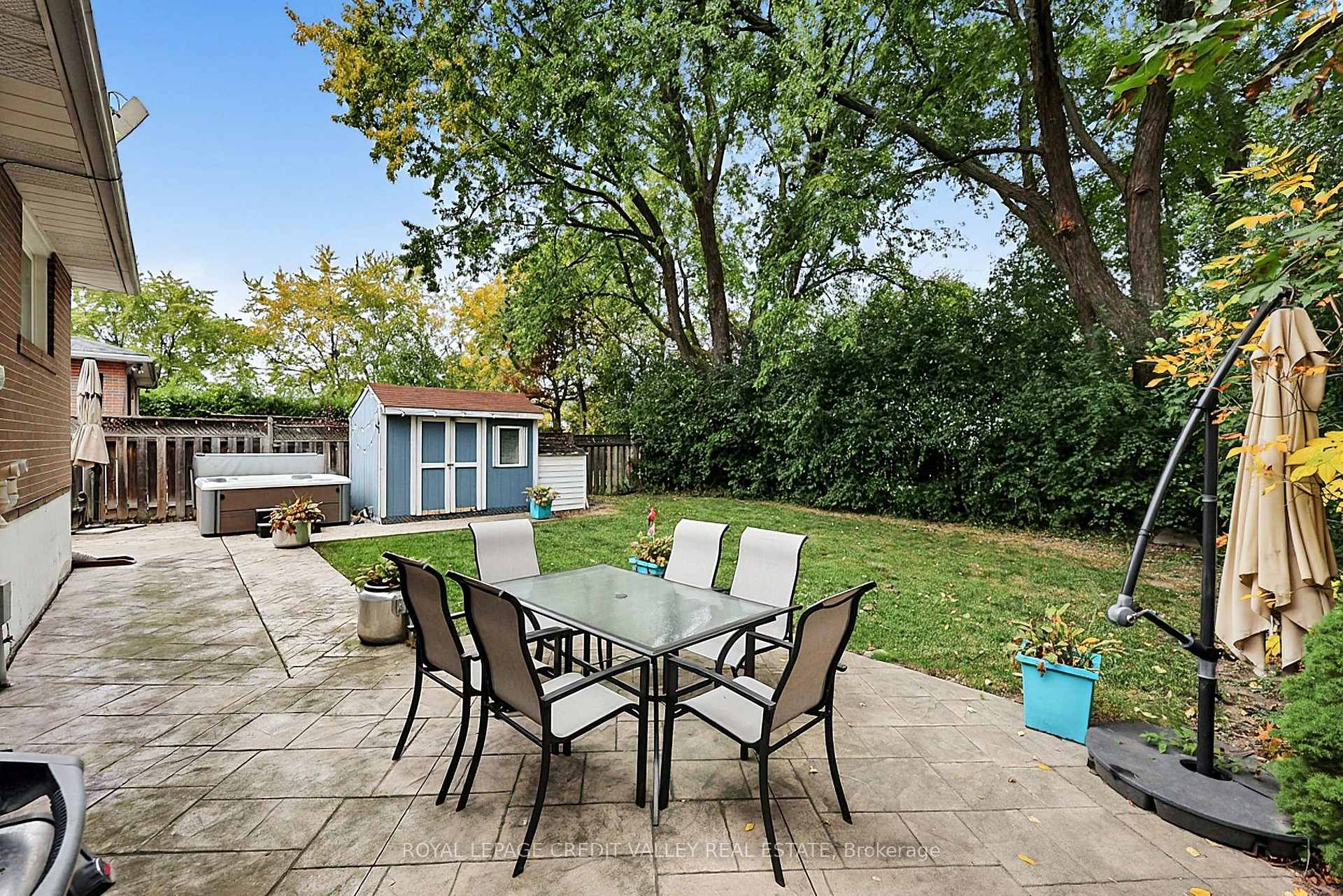 Photo 41 of 27 Castlemore Drive, Brampton, Brampton East — HOMEH