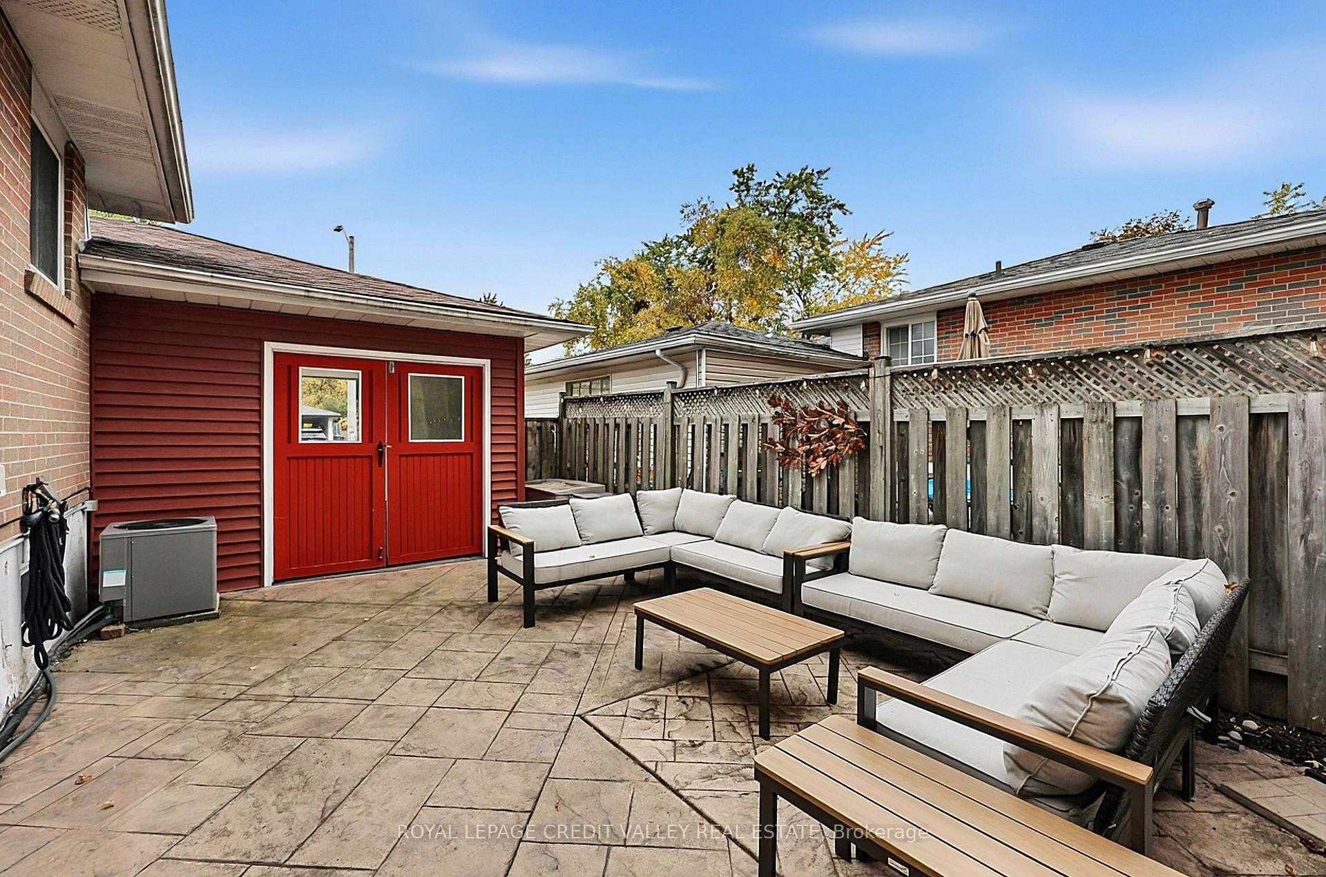 Photo 45 of 27 Castlemore Drive, Brampton, Brampton East — HOMEH