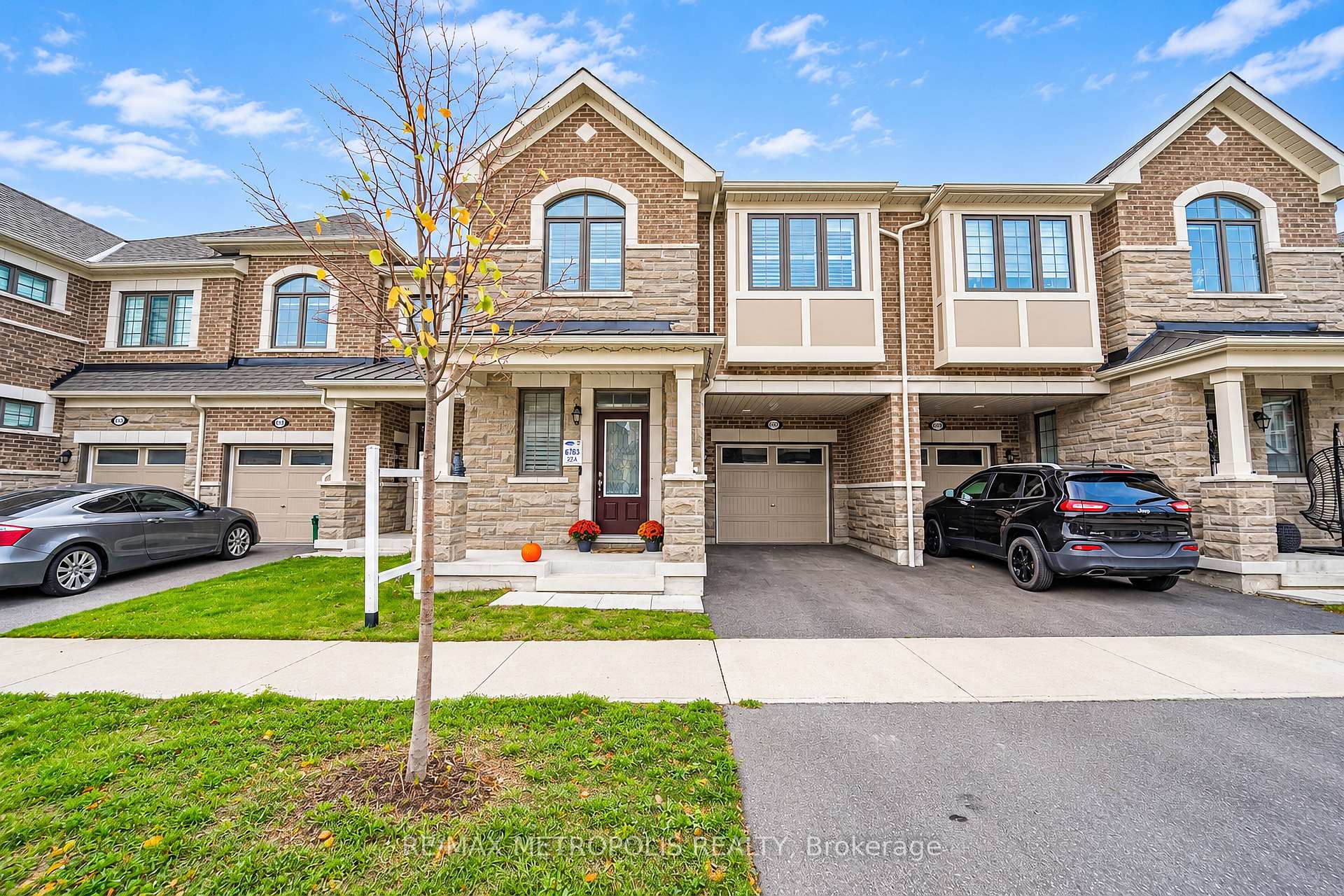 Photo 1 of 3237 Turnstone Boulevard, Pickering, Rural Pickering — HOMEH