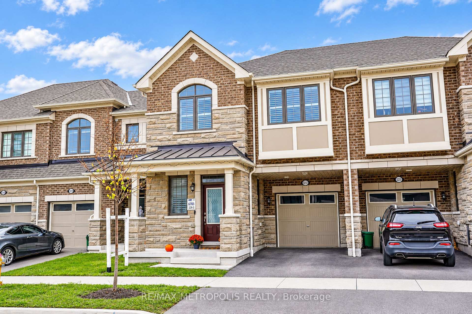 Photo 5 of 3237 Turnstone Boulevard, Pickering, Rural Pickering — HOMEH