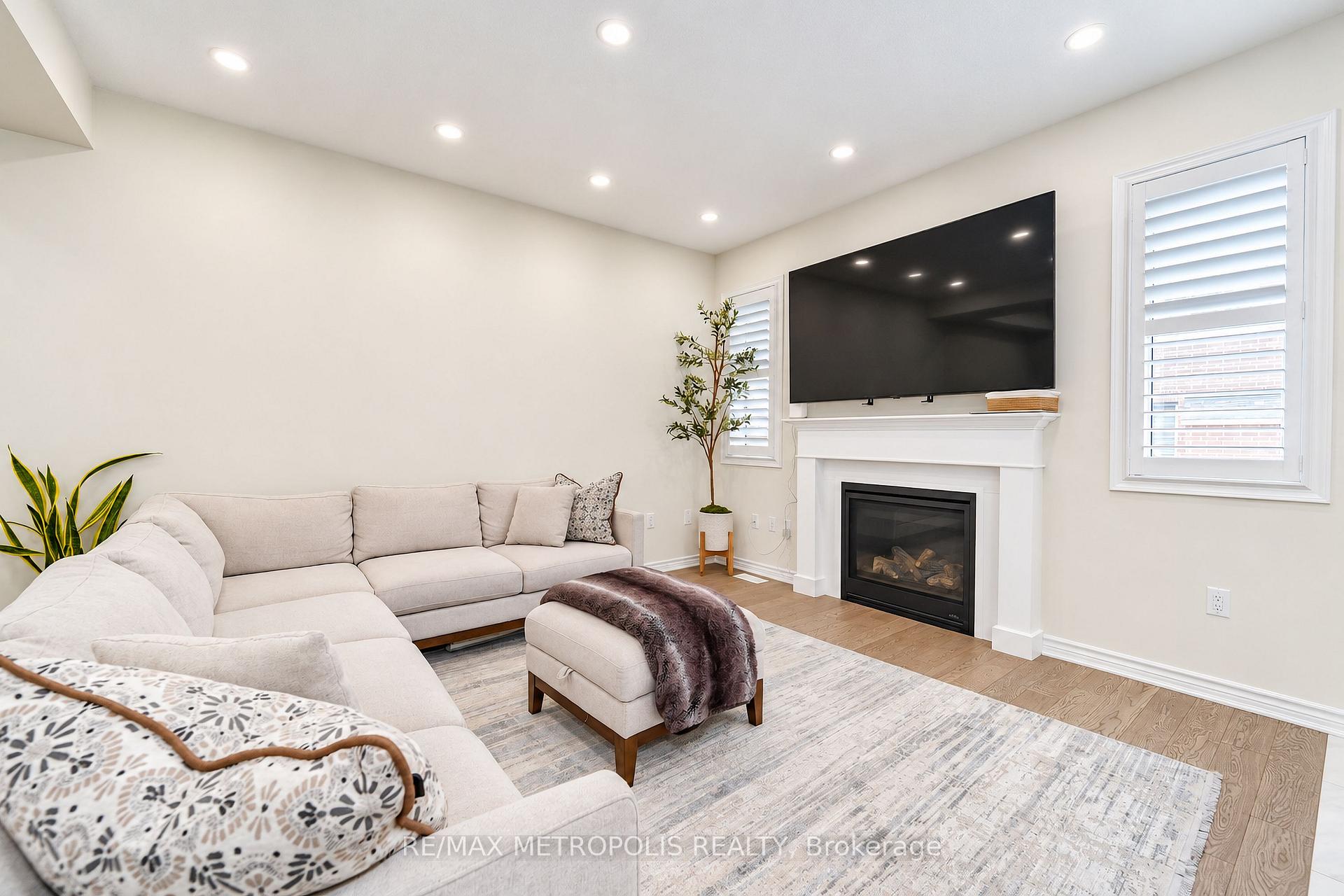 Photo 21 of 3237 Turnstone Boulevard, Pickering, Rural Pickering — HOMEH