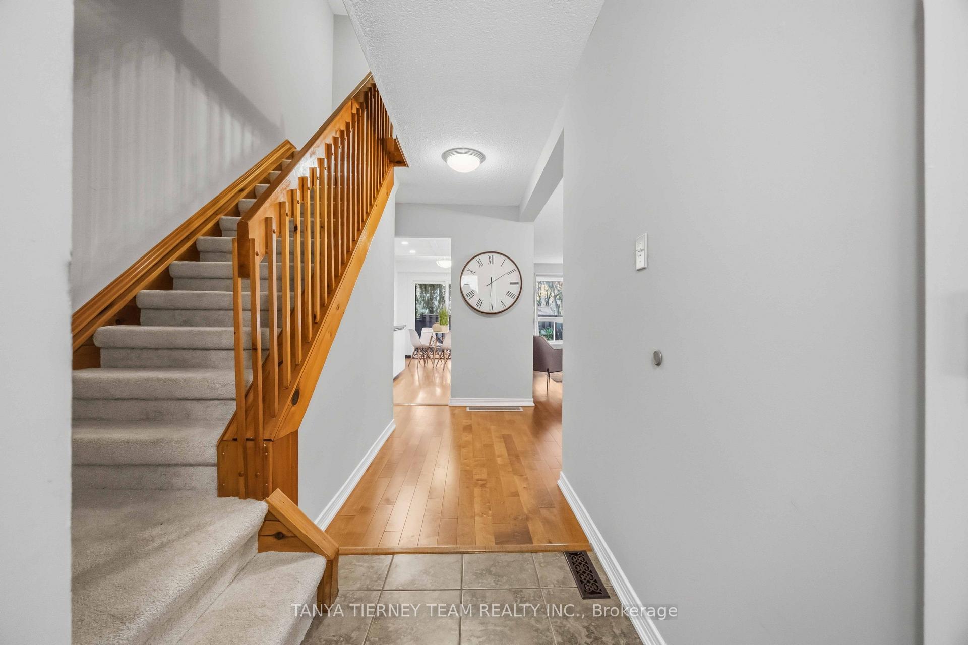 Photo 7 of Unit 32, 1330 Trowbridge Drive, Oshawa, Centennial — HOMEH