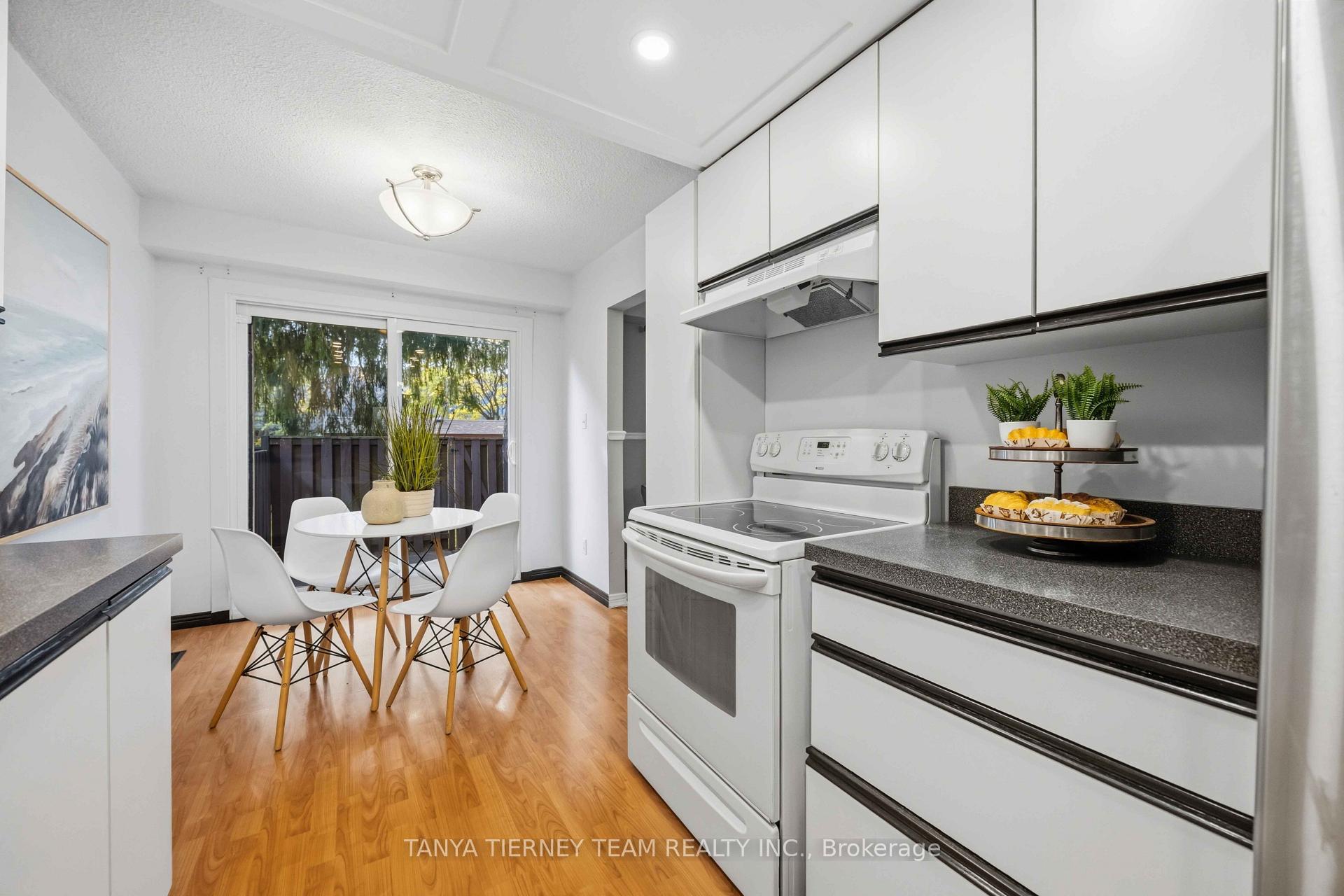 Photo 22 of Unit 32, 1330 Trowbridge Drive, Oshawa, Centennial — HOMEH