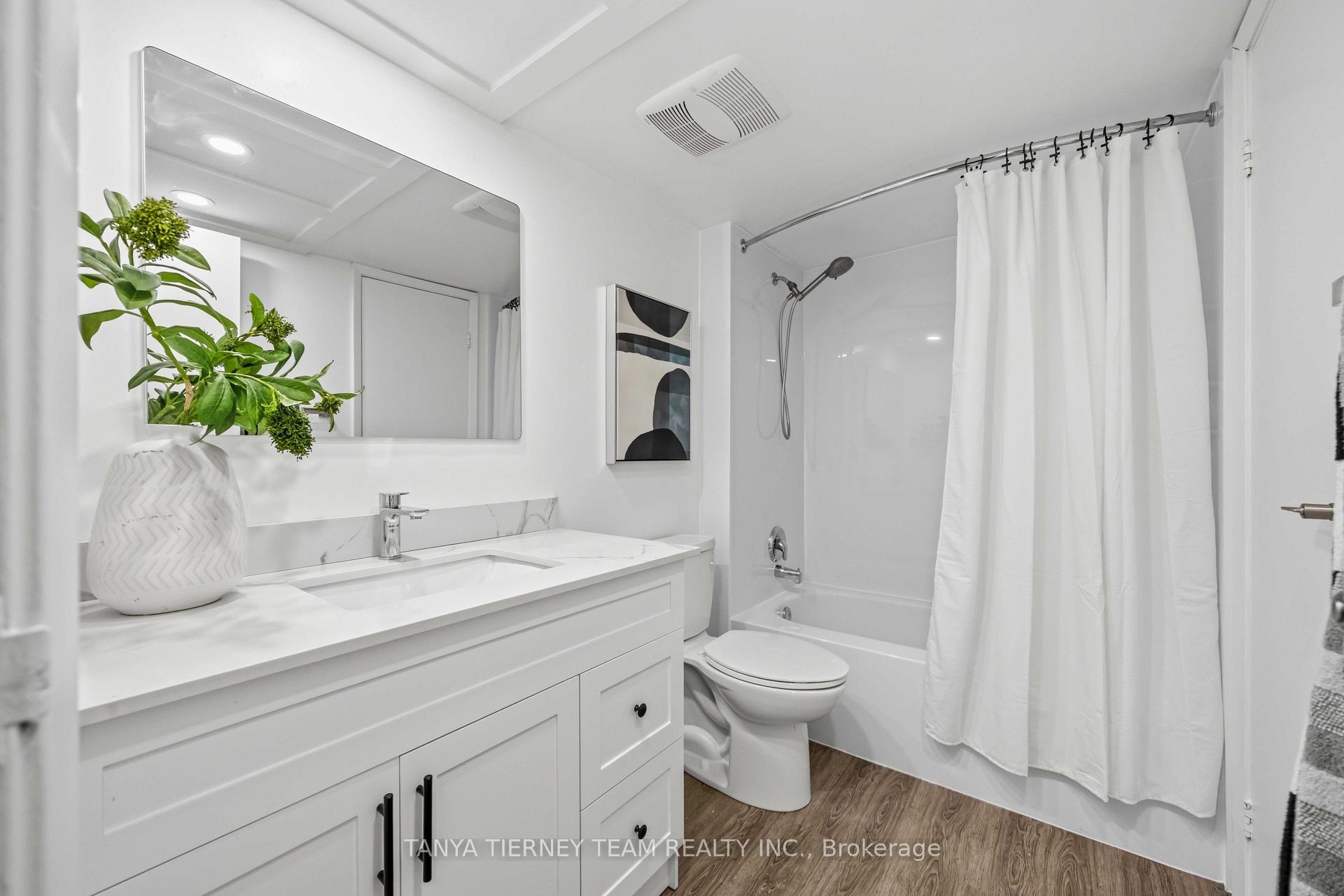 Photo 34 of Unit 32, 1330 Trowbridge Drive, Oshawa, Centennial — HOMEH