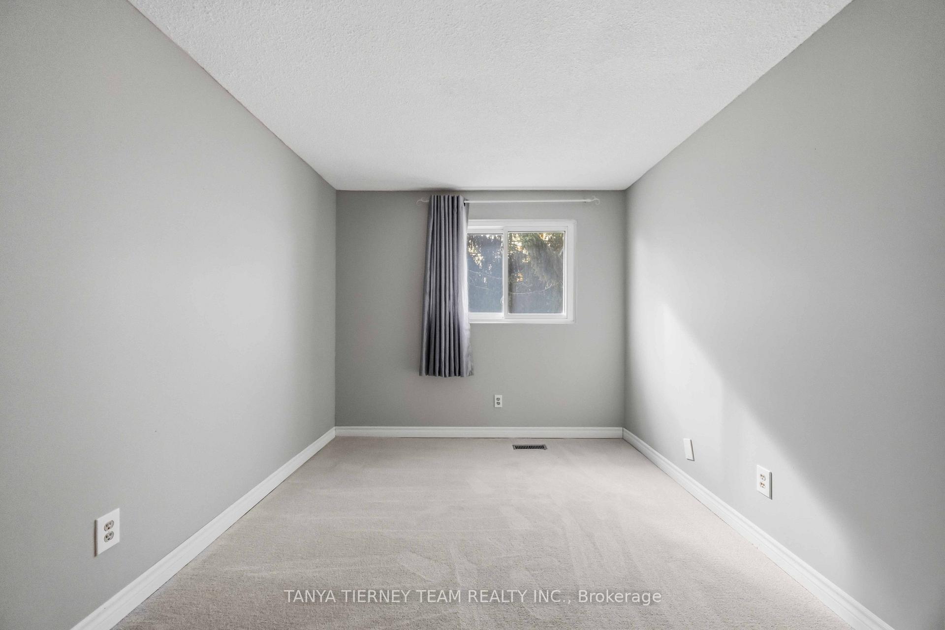 Photo 36 of Unit 32, 1330 Trowbridge Drive, Oshawa, Centennial — HOMEH