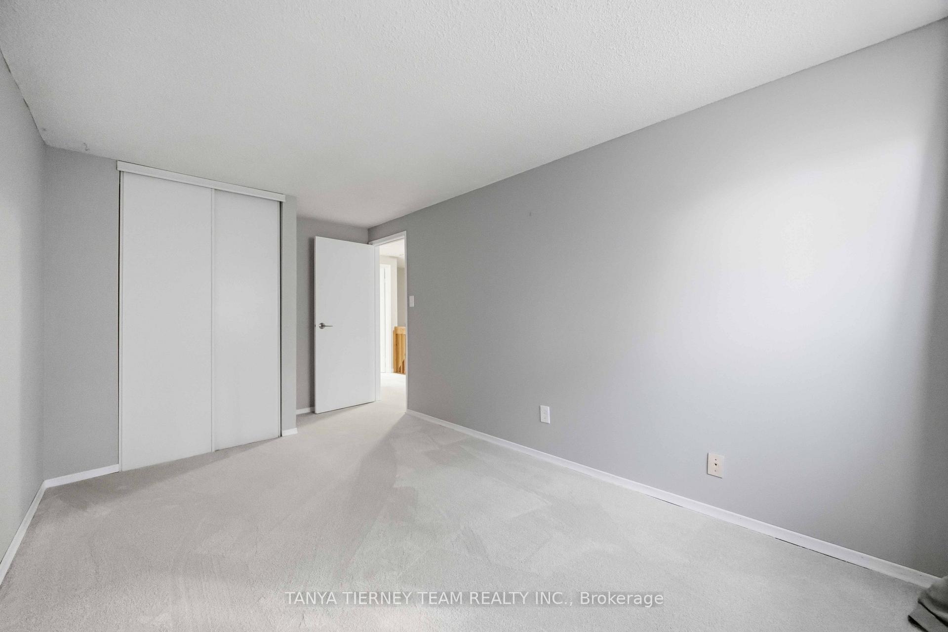 Photo 40 of Unit 32, 1330 Trowbridge Drive, Oshawa, Centennial — HOMEH