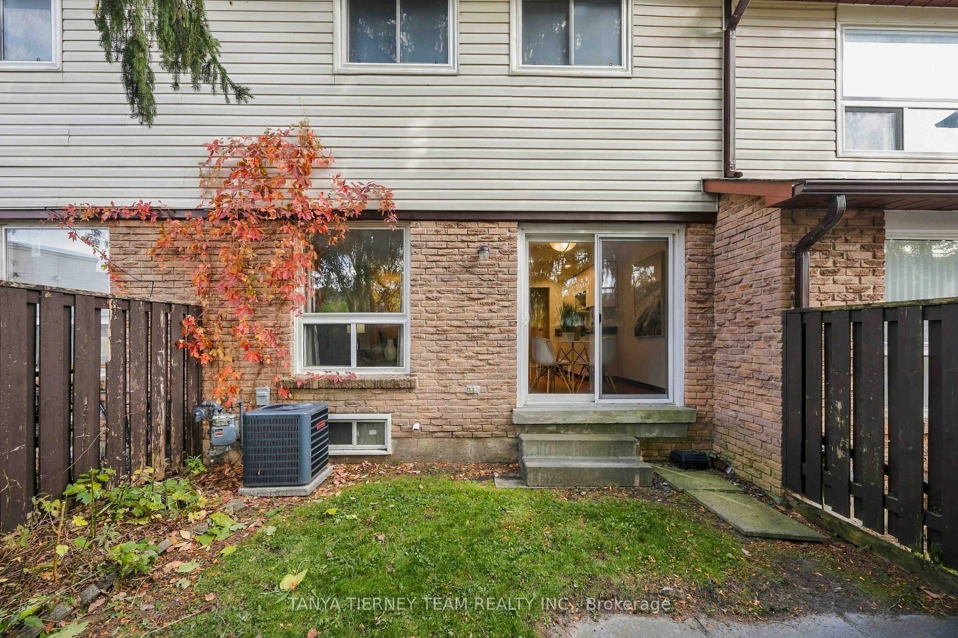 Photo 47 of Unit 32, 1330 Trowbridge Drive, Oshawa, Centennial — HOMEH