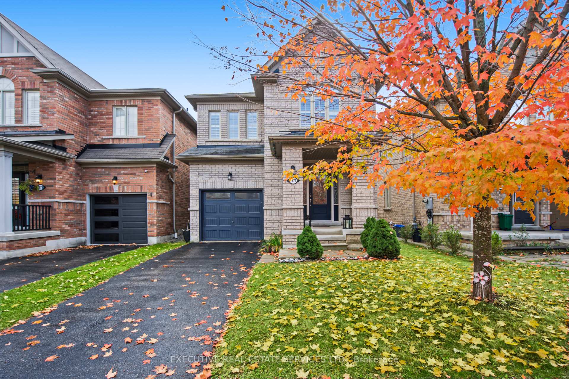 Photo 4 of 1571 Edgecroft Drive, Pickering, Duffin Heights — HOMEH