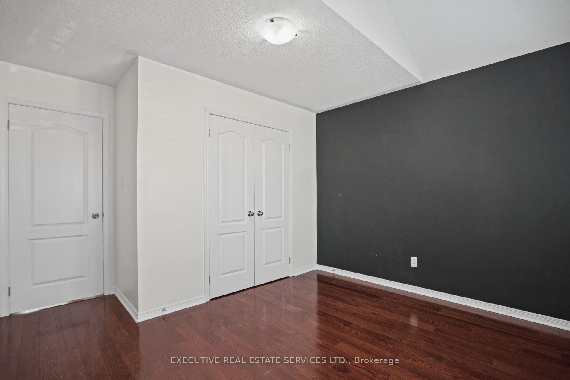 Photo 35 of 1571 Edgecroft Drive, Pickering, Duffin Heights — HOMEH