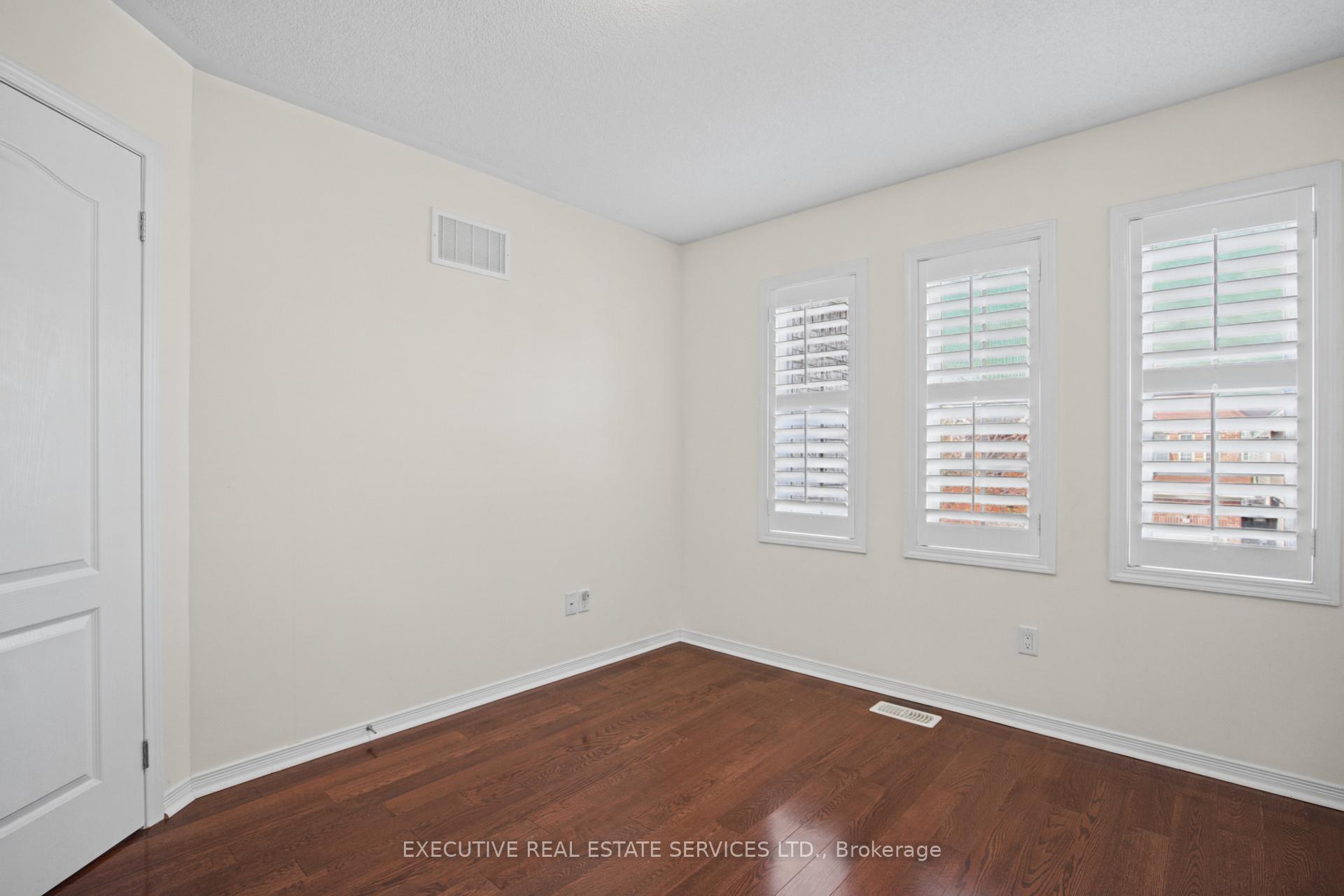 Photo 42 of 1571 Edgecroft Drive, Pickering, Duffin Heights — HOMEH