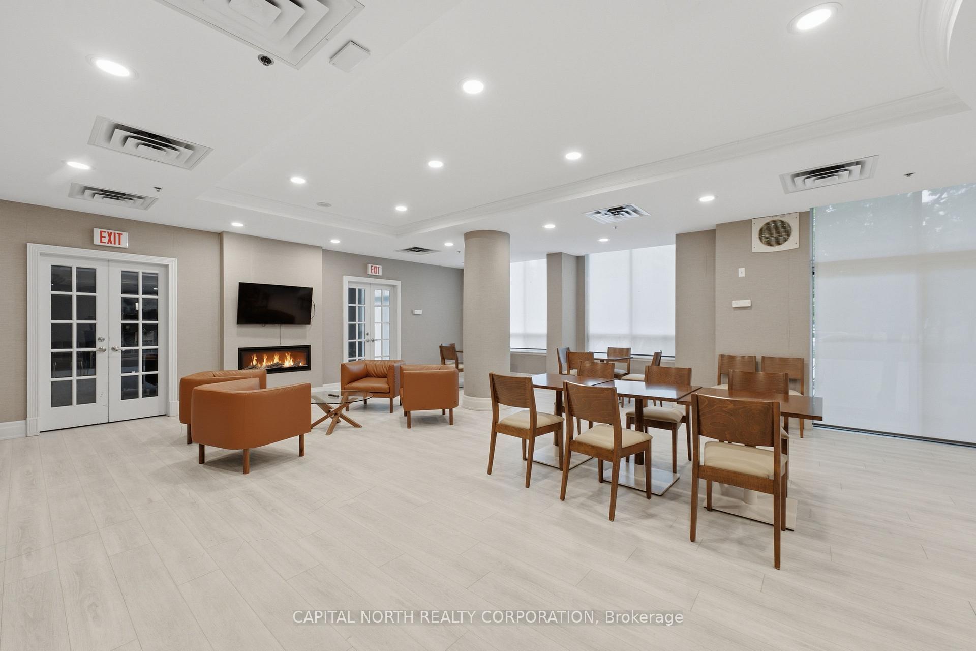 Photo 27 of Unit 711, 39 Oneida Crescent, Richmond Hill, Langstaff — HOMEH
