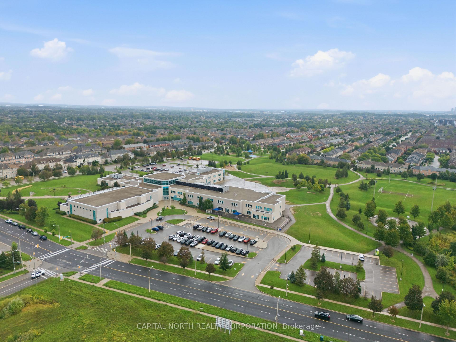 Photo 38 of Unit 711, 39 Oneida Crescent, Richmond Hill, Langstaff — HOMEH
