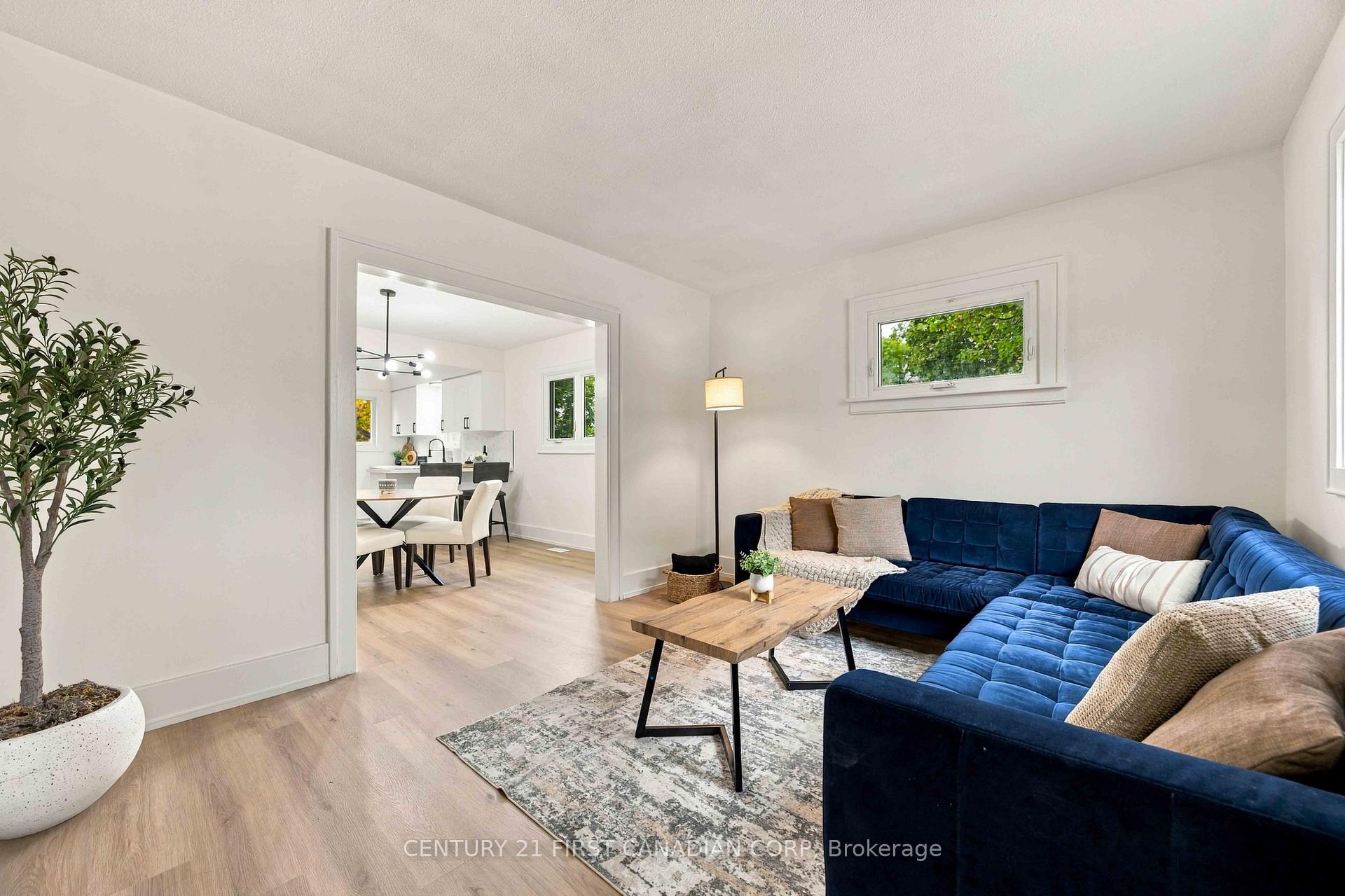 Photo 3 of 353 Talfourd Street, Sarnia — HOMEH