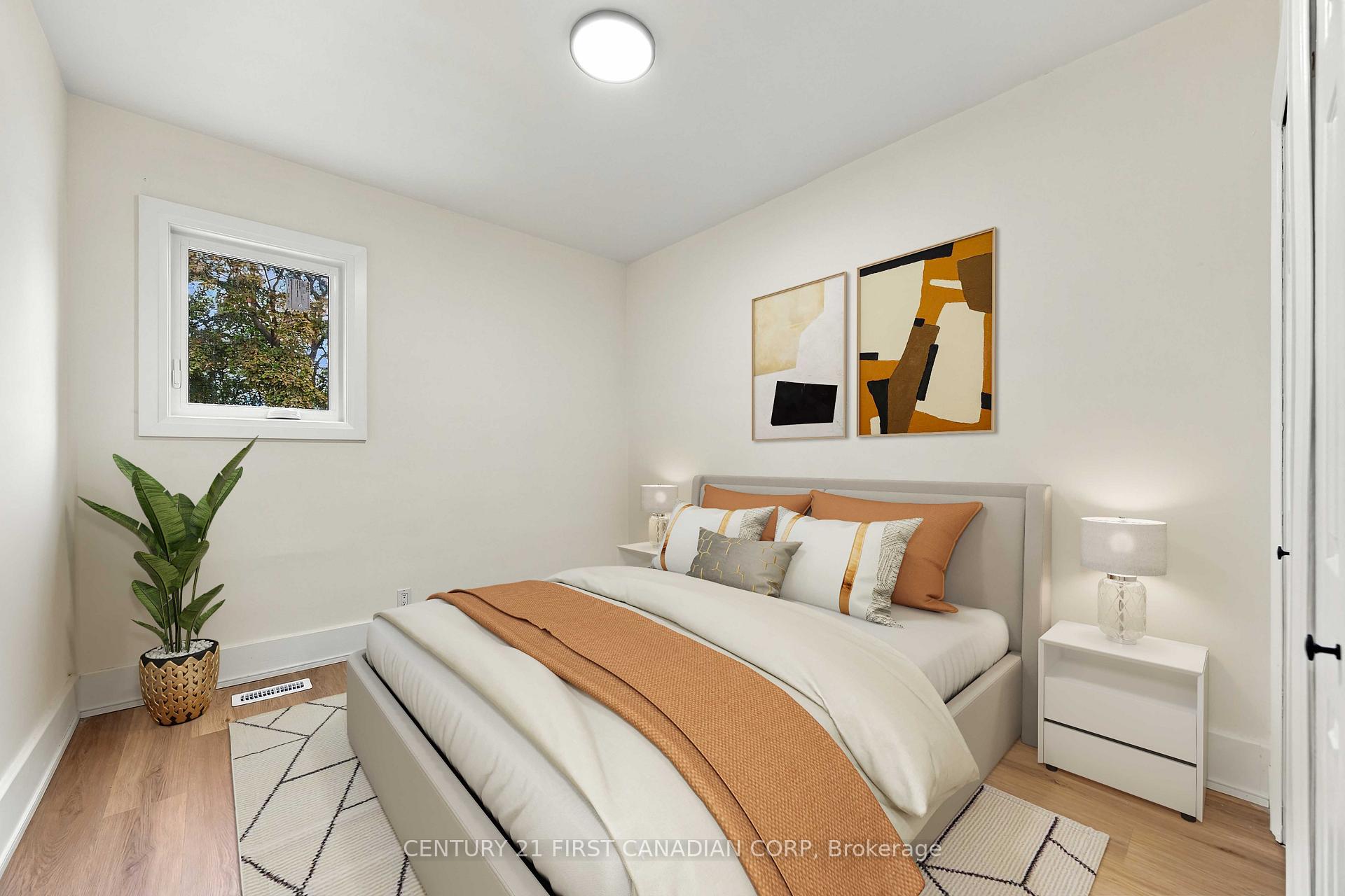 Photo 15 of 353 Talfourd Street, Sarnia — HOMEH