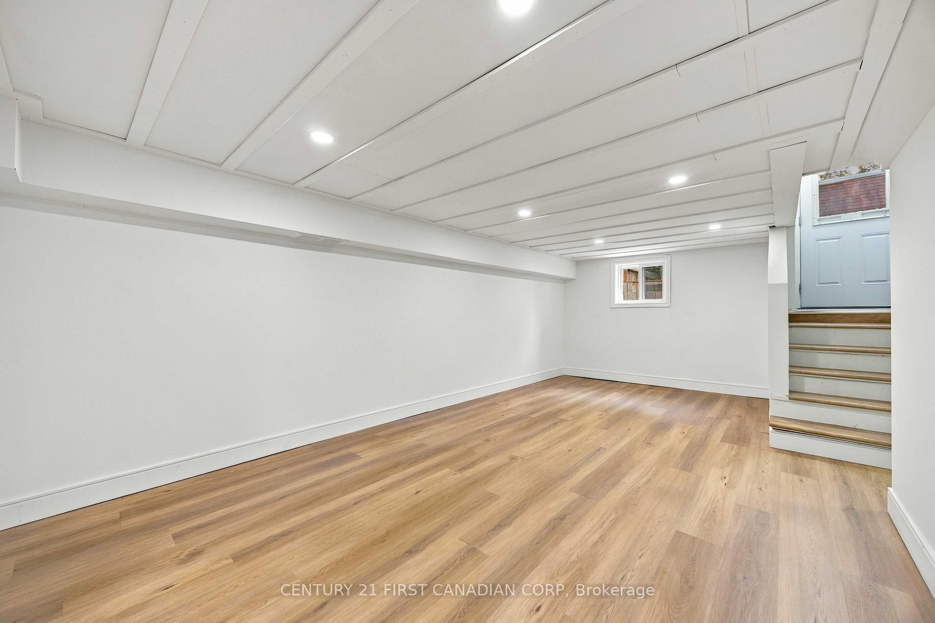 Photo 23 of 353 Talfourd Street, Sarnia — HOMEH