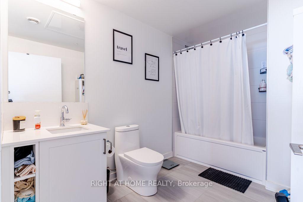 Photo 19 of Unit 409, 681 Yonge Street, Barrie, Painswick South — HOMEH