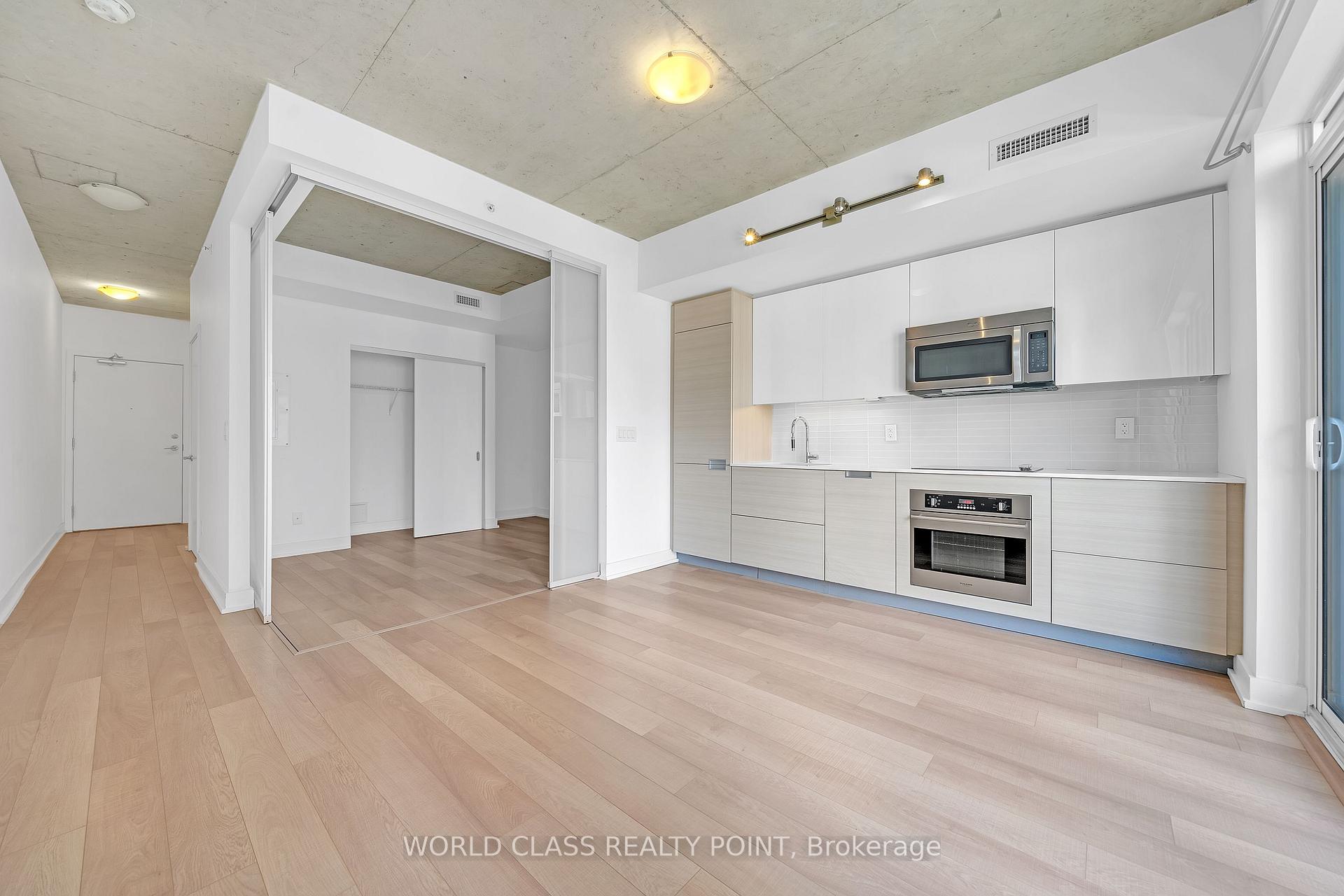 Photo 6 of Unit 1202, 210 Simcoe Street, Toronto, Kensington-Chinatown — HOMEH