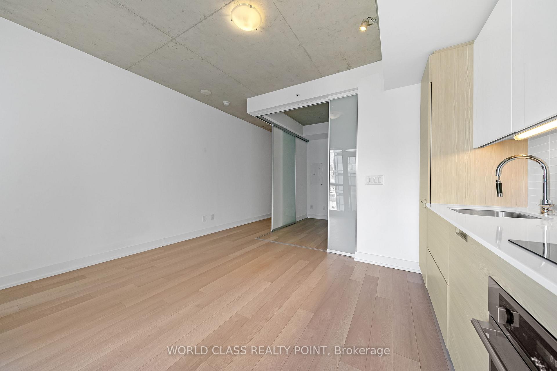 Photo 9 of Unit 1202, 210 Simcoe Street, Toronto, Kensington-Chinatown — HOMEH