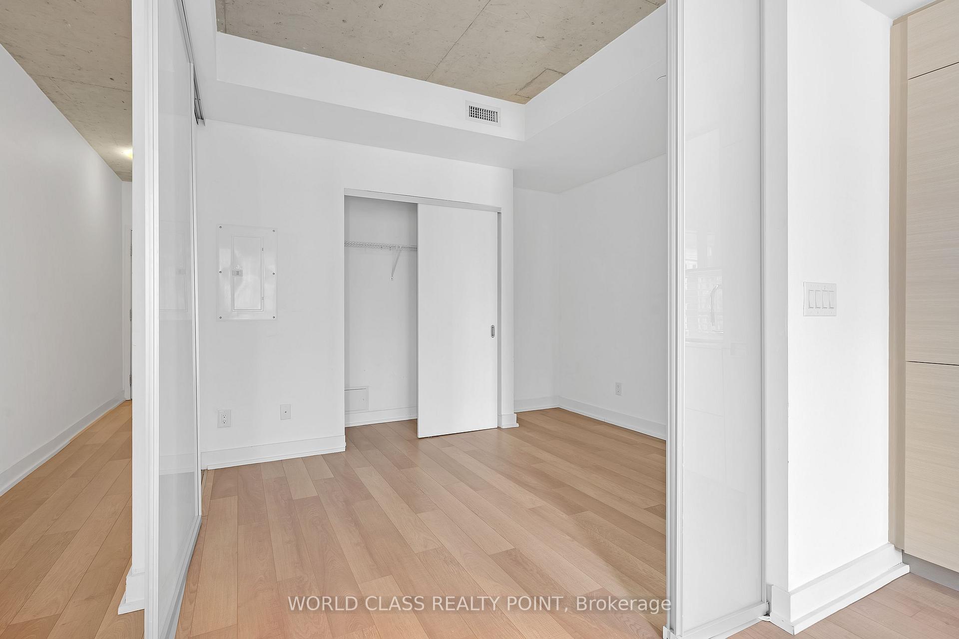 Photo 10 of Unit 1202, 210 Simcoe Street, Toronto, Kensington-Chinatown — HOMEH