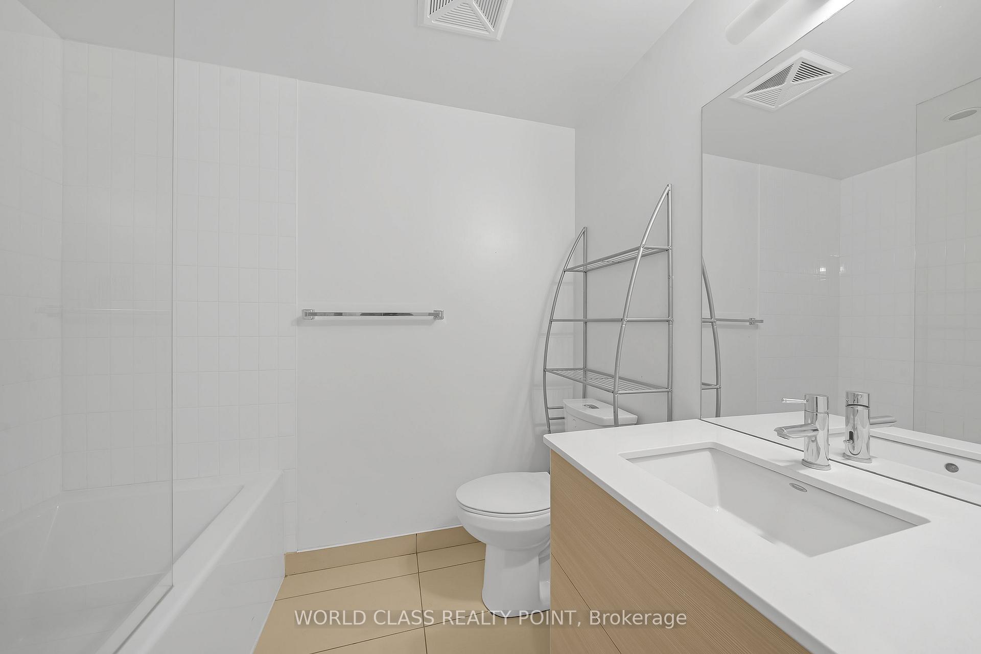 Photo 13 of Unit 1202, 210 Simcoe Street, Toronto, Kensington-Chinatown — HOMEH