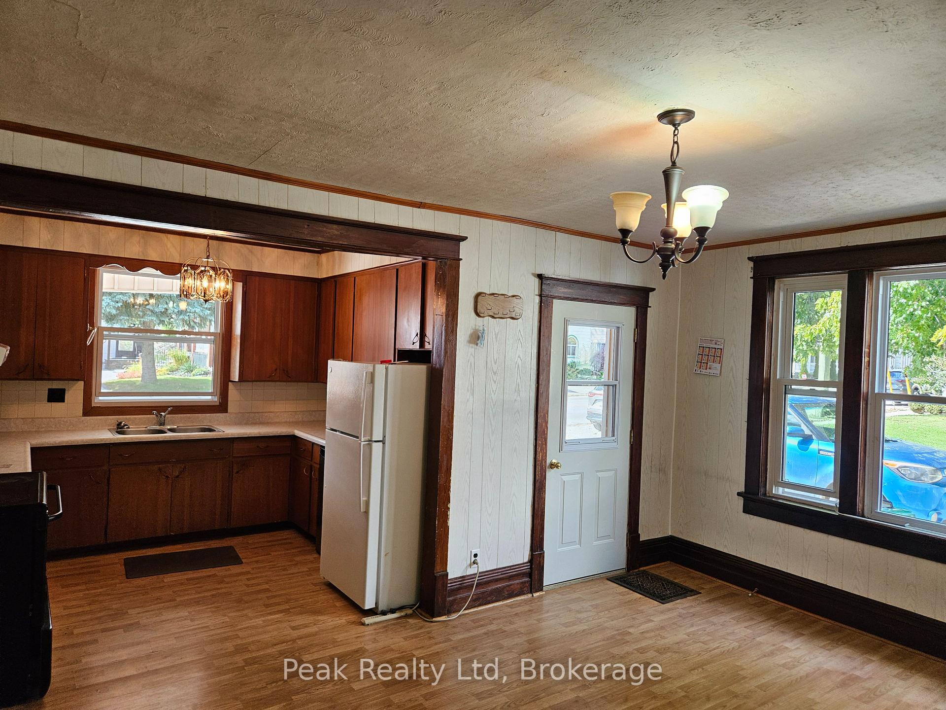 Photo 4 of 5209 Ament Line, Wellesley — HOMEH
