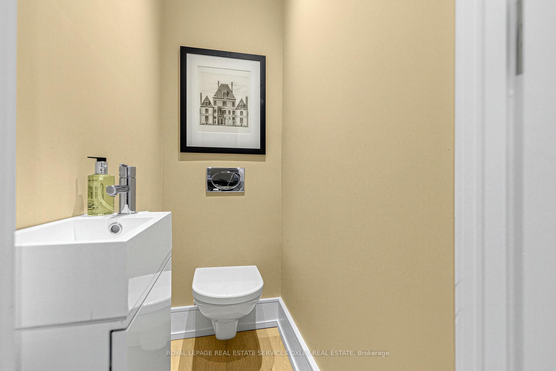 Photo 12 of 167 Macpherson Avenue, Toronto, The Annex — HOMEH