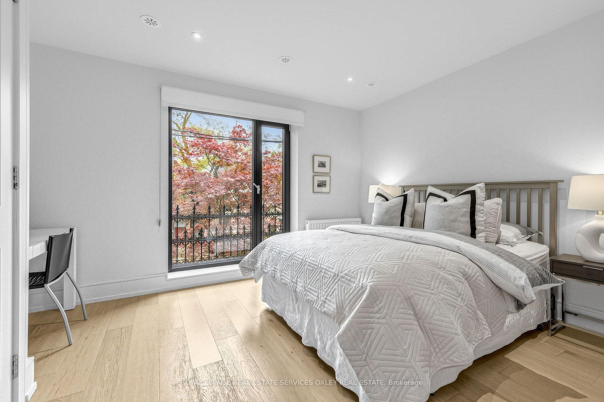 Photo 13 of 167 Macpherson Avenue, Toronto, The Annex — HOMEH