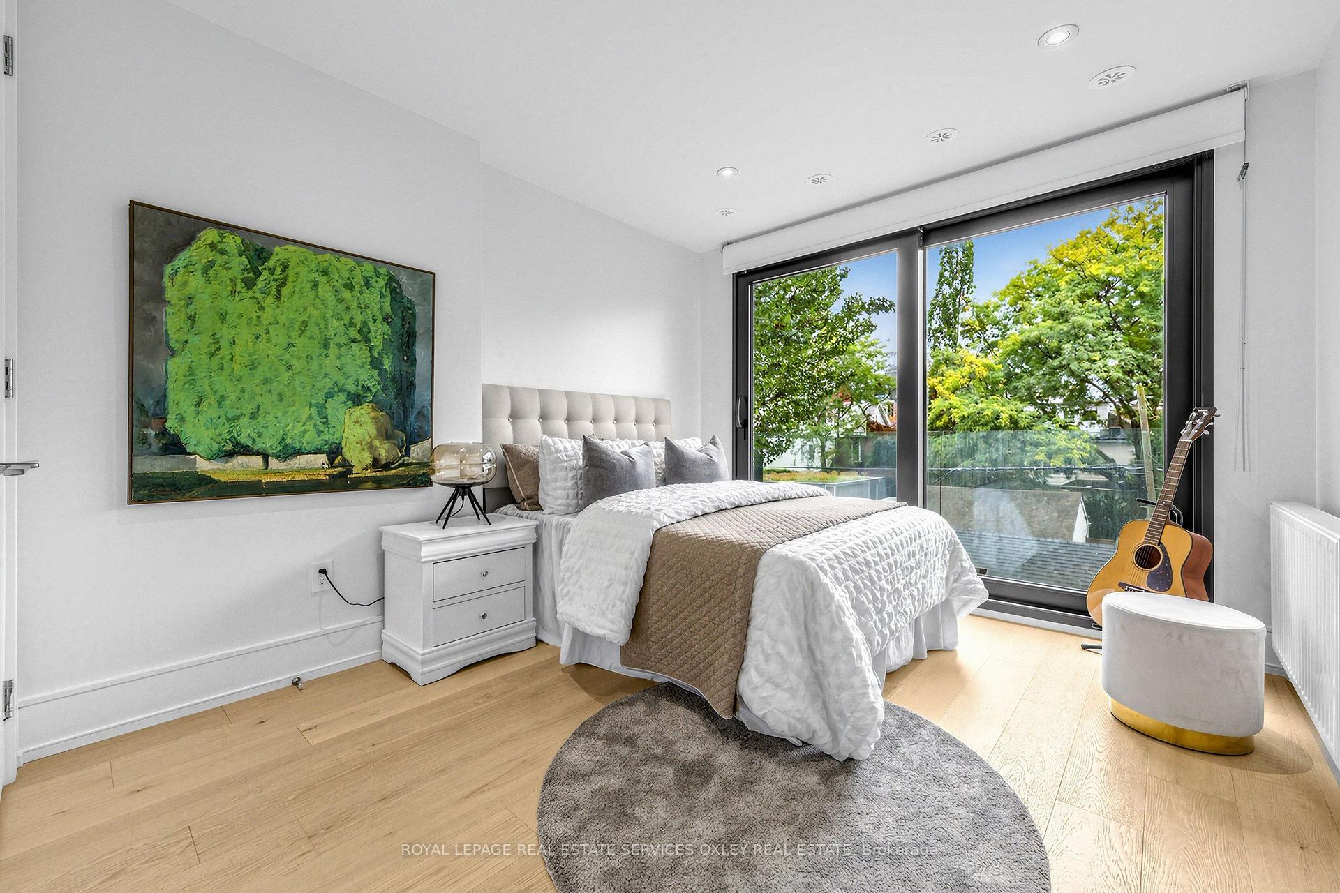 Photo 15 of 167 Macpherson Avenue, Toronto, The Annex — HOMEH