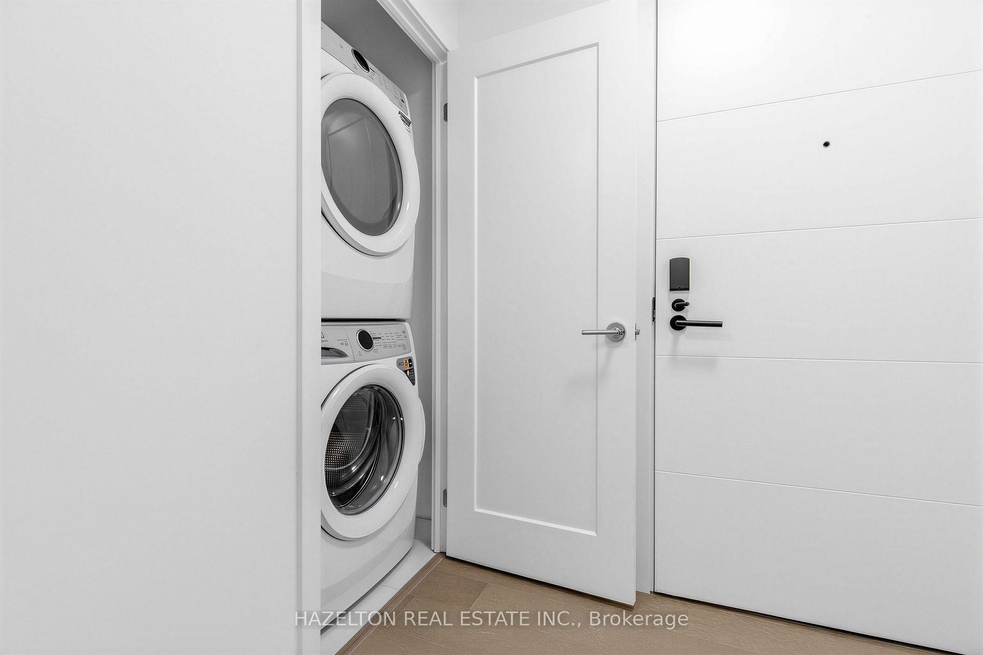 Photo 14 of Unit 705, 8 Manor Road W, Toronto, Yonge-Eglinton — HOMEH