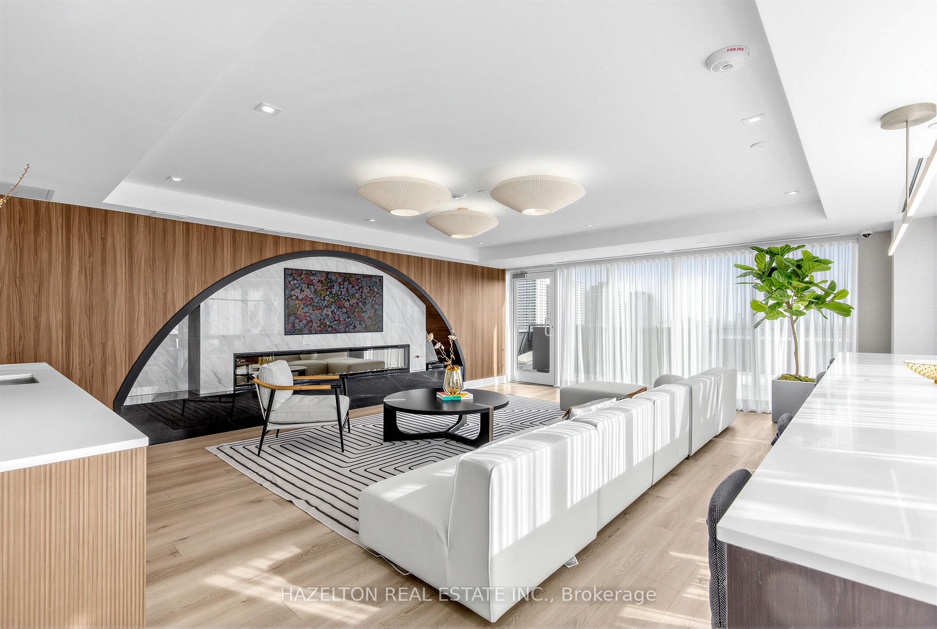Photo 17 of Unit 705, 8 Manor Road W, Toronto, Yonge-Eglinton — HOMEH
