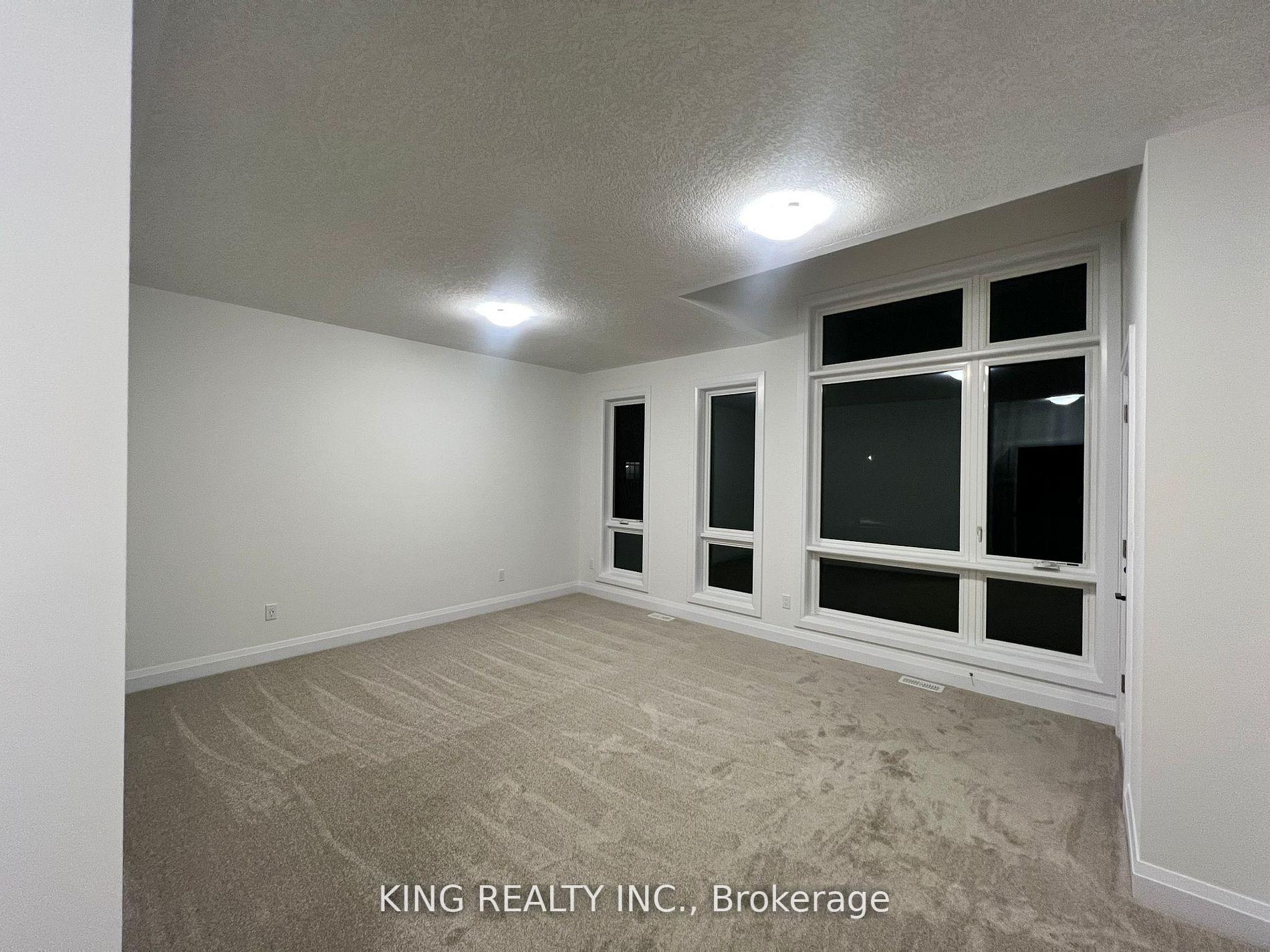 Photo 10 of 27 Carina Street, Kitchener, Brigadoon — HOMEH