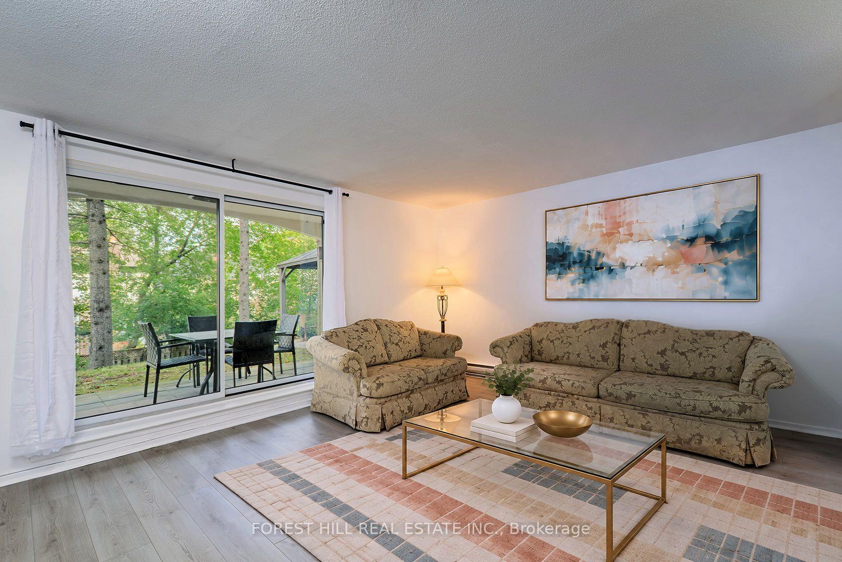 Photo 10 of Unit 6, 25 Pebble Byway, North York, Hillcrest Village — HOMEH