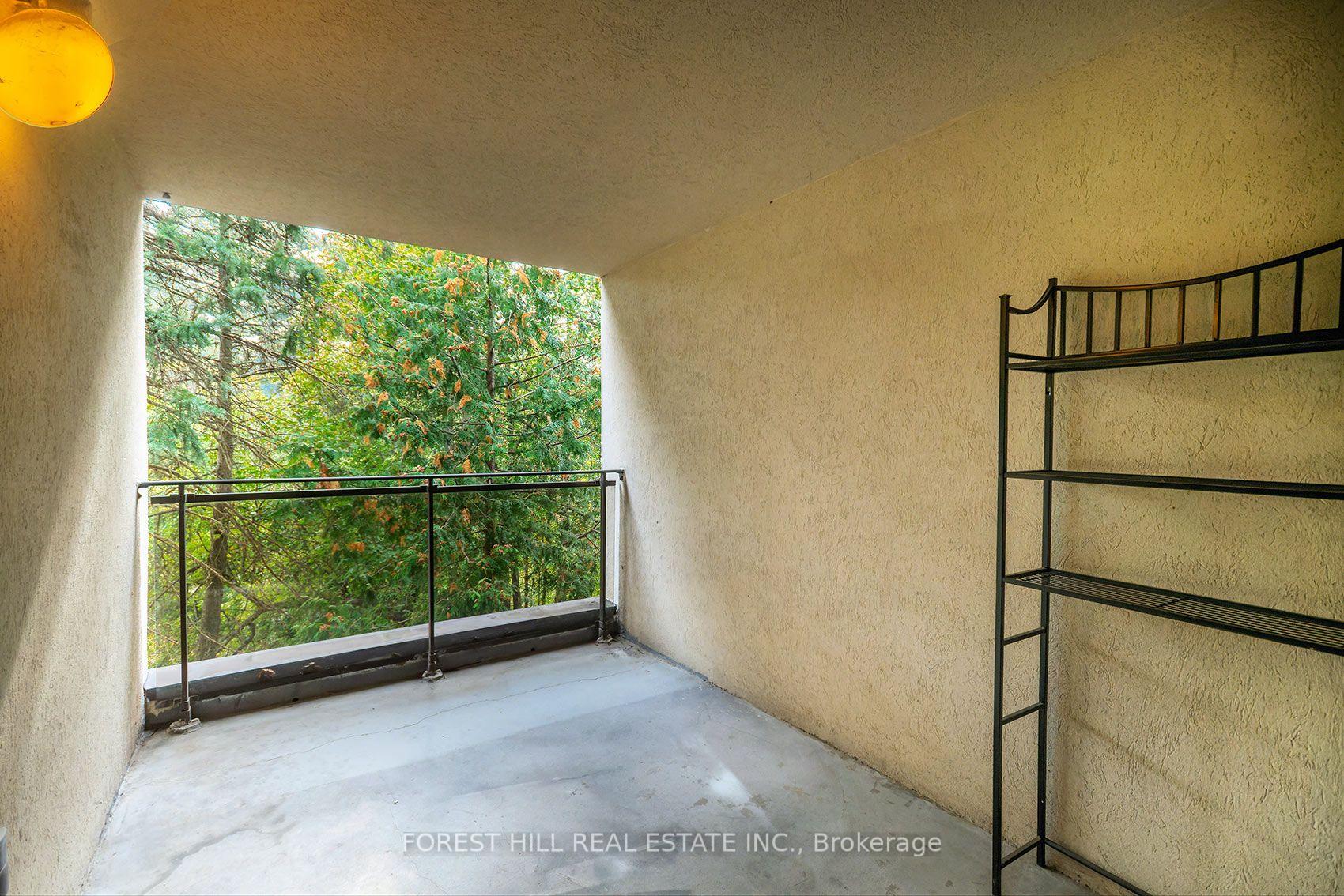 Photo 31 of Unit 6, 25 Pebble Byway, North York, Hillcrest Village — HOMEH