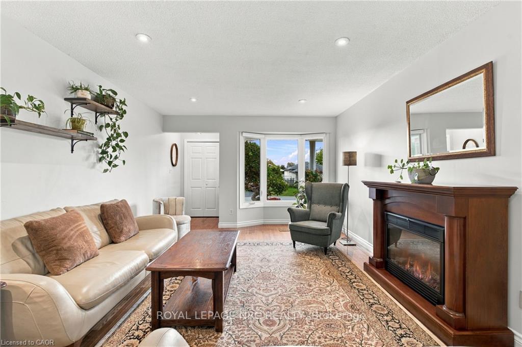 Photo 9 of 63 Northridge Drive, West Lincoln, Smithville — HOMEH