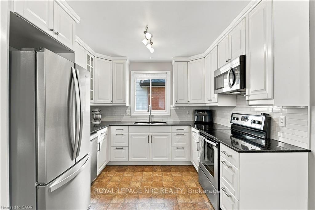 Photo 13 of 63 Northridge Drive, West Lincoln, Smithville — HOMEH