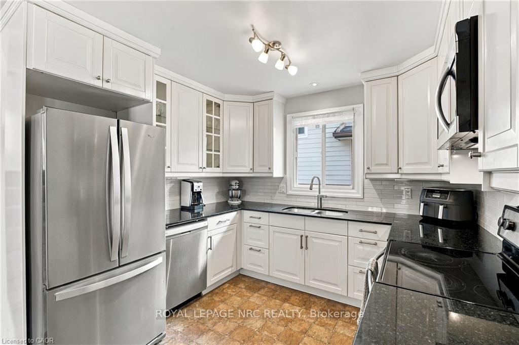 Photo 15 of 63 Northridge Drive, West Lincoln, Smithville — HOMEH