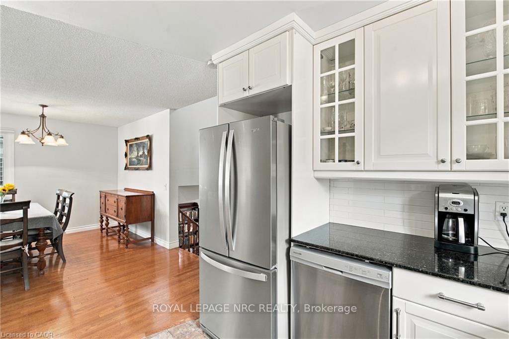 Photo 16 of 63 Northridge Drive, West Lincoln, Smithville — HOMEH