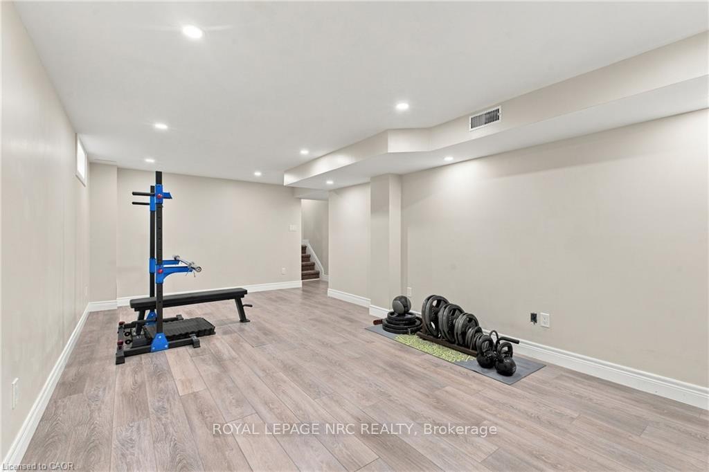Photo 32 of 63 Northridge Drive, West Lincoln, Smithville — HOMEH