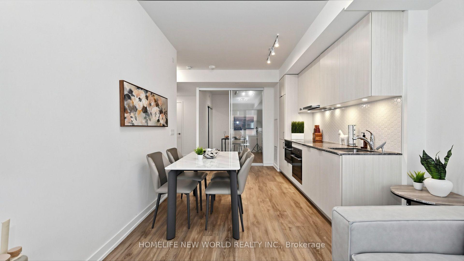 Photo 10 of Unit 813, 158 Front Street E, Toronto, Moss Park — HOMEH