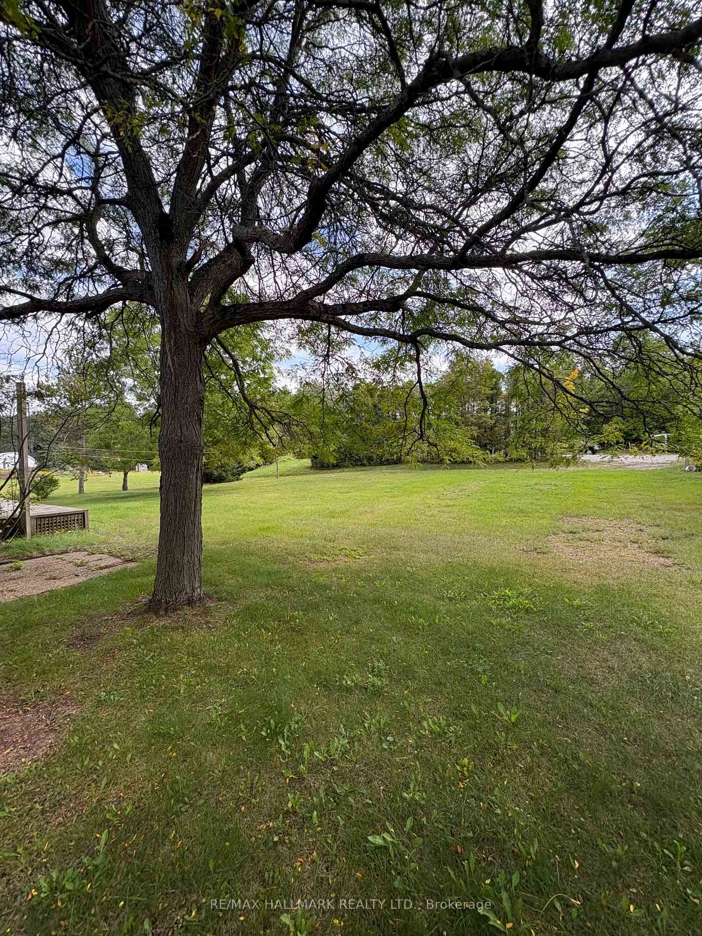 Photo 4 of 4749 Aurora Road E, Whitchurch-Stouffville, Ballantrae — HOMEH