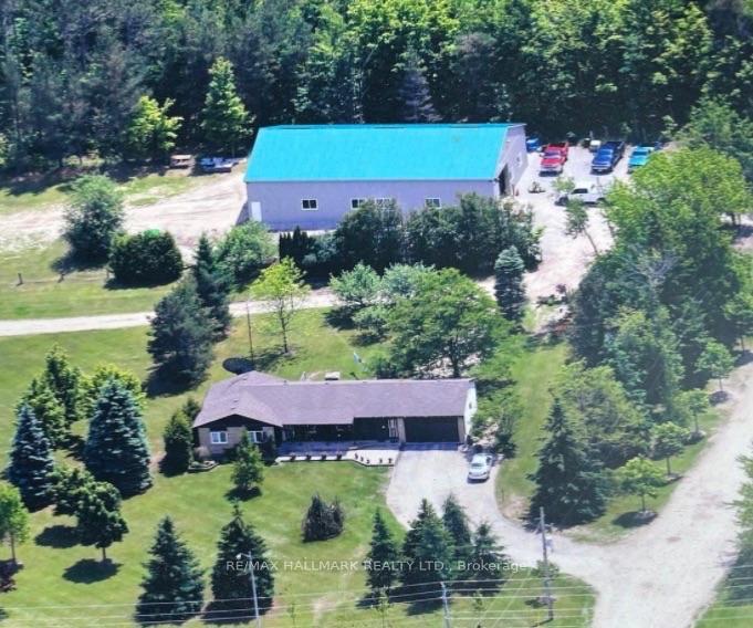 Photo 2 of 4749 Aurora Road E, Whitchurch-Stouffville, Ballantrae — HOMEH