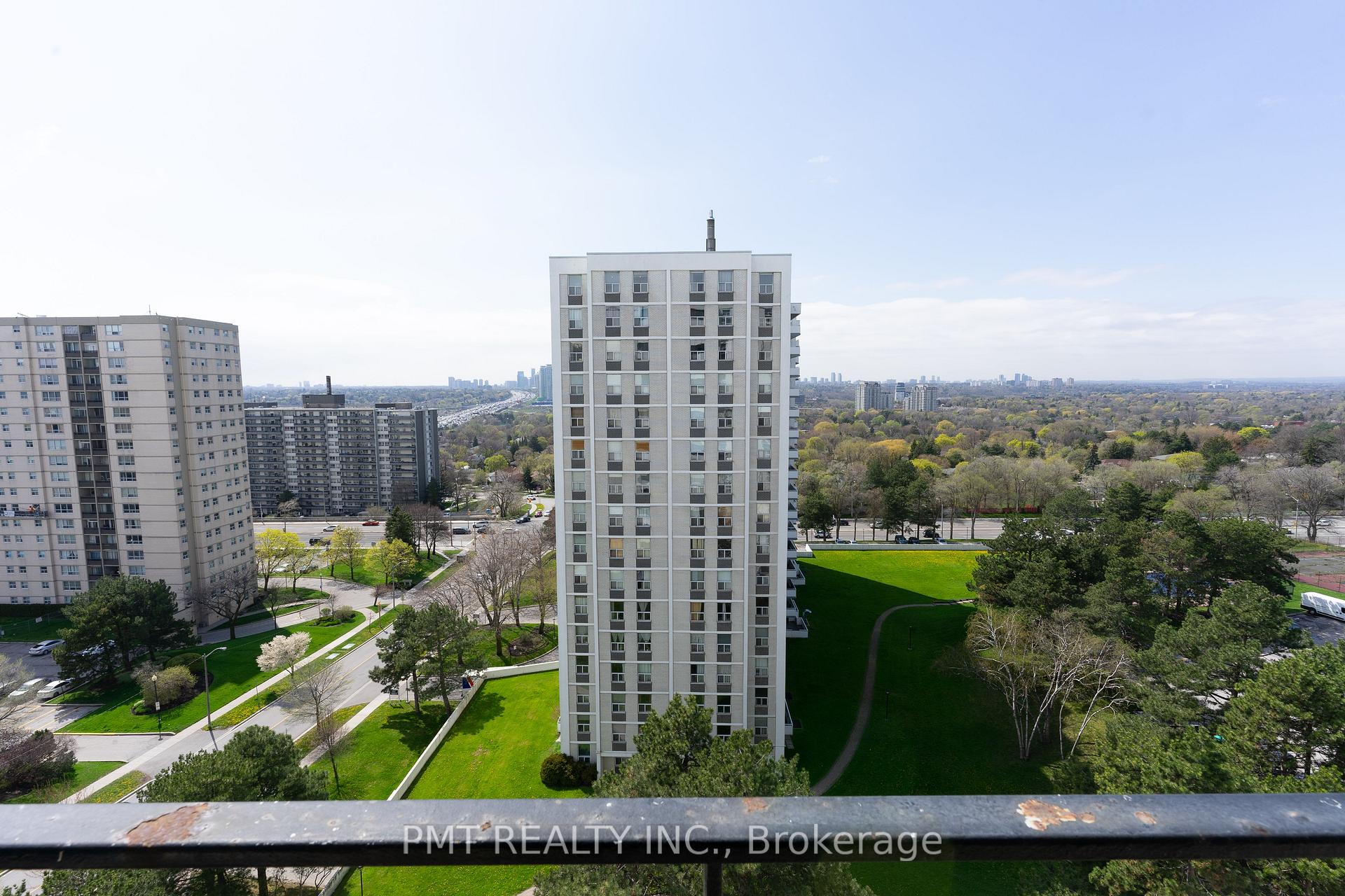 Photo 11 of Unit 1204, 20 Forest Manor Road, North York, Henry Farm — HOMEH