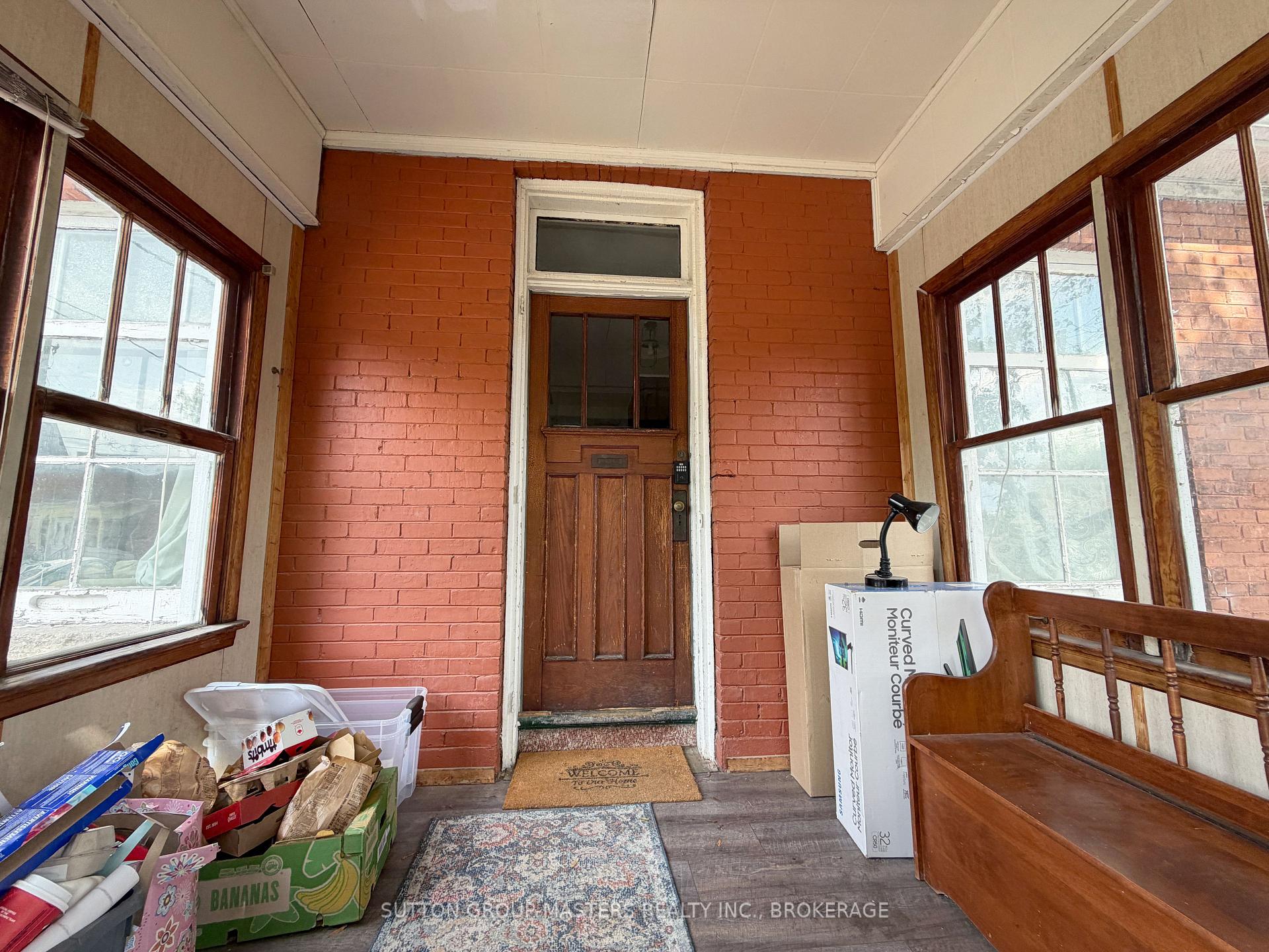 Photo 26 of 85 Hamilton Street, Kingston, East of Sir John A. Blvd — HOMEH