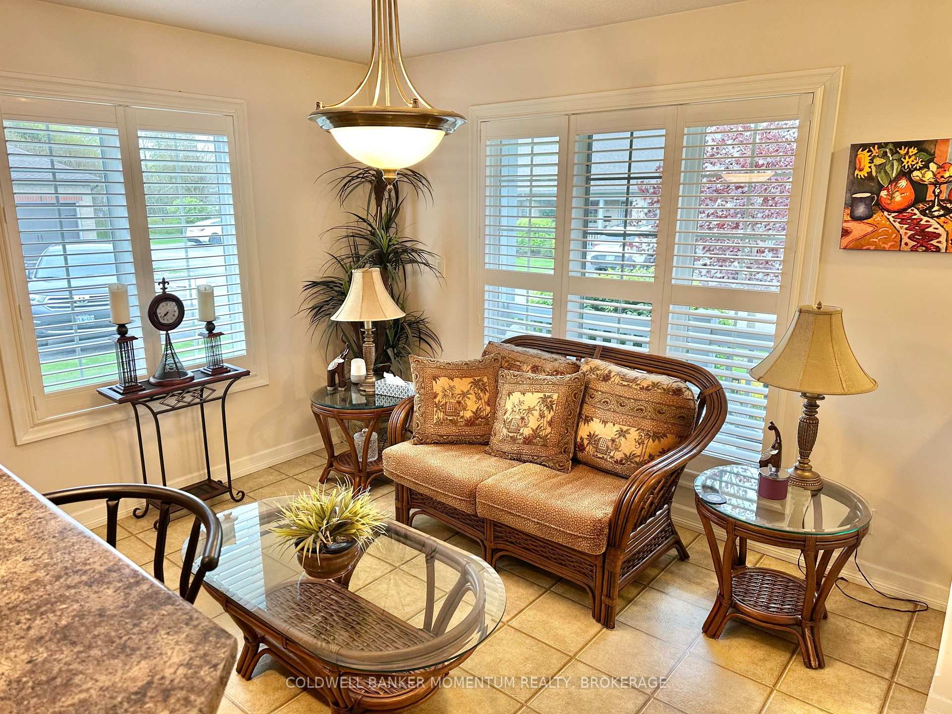 Photo 6 of Unit 4, 409 Queen Street, Norfolk, Simcoe — HOMEH