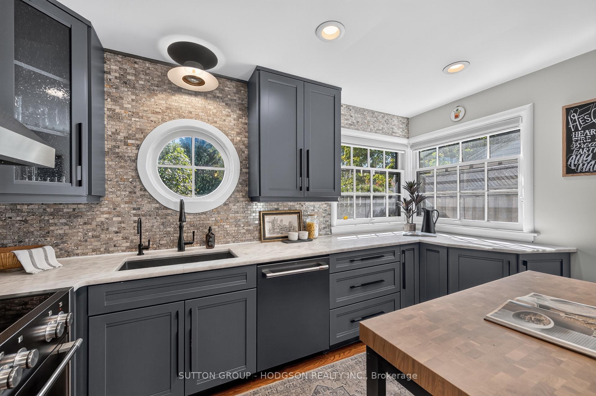 Photo 14 of 781 North Mile Road, London, North P — HOMEH