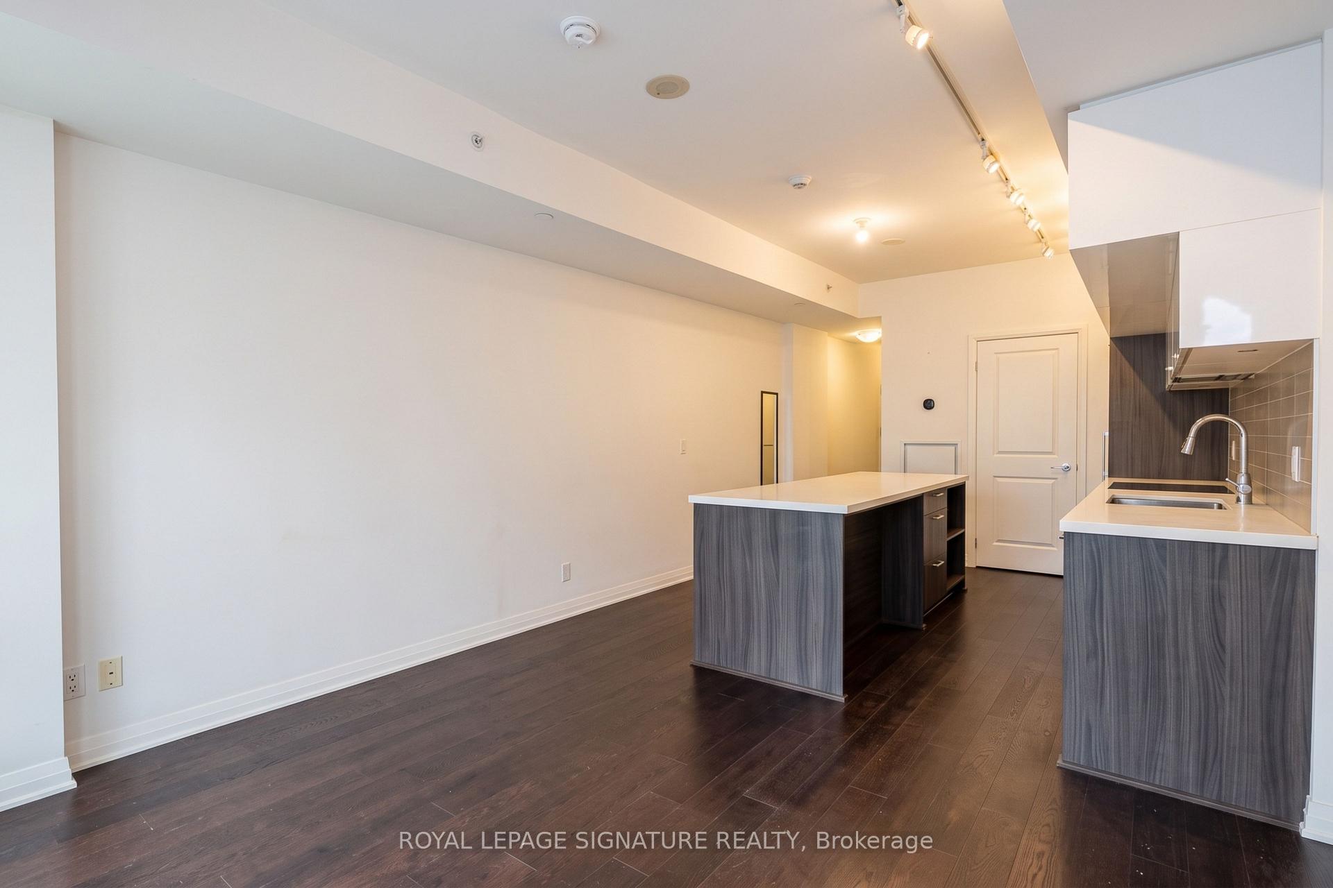 Photo 6 of Unit 1909, 8 Mercer Street, Toronto, Waterfront Communities — HOMEH