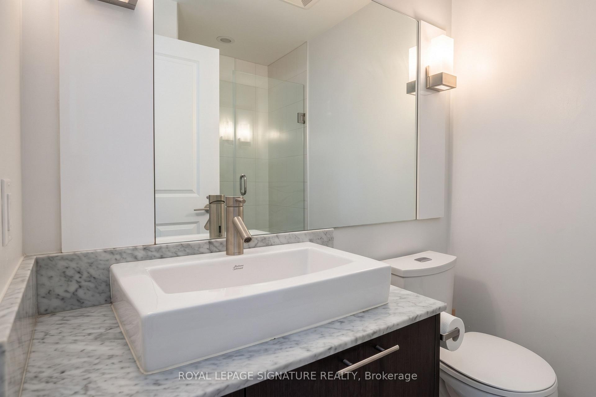 Photo 8 of Unit 1909, 8 Mercer Street, Toronto, Waterfront Communities — HOMEH