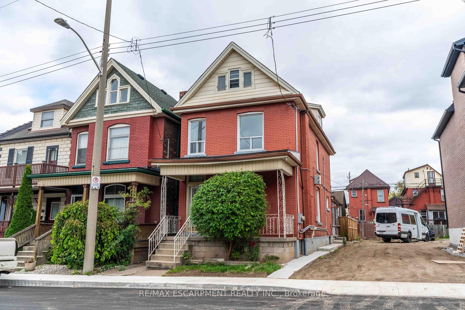 Photo 1 of 58 St. Matthews Avenue, Hamilton, Beasley — HOMEH
