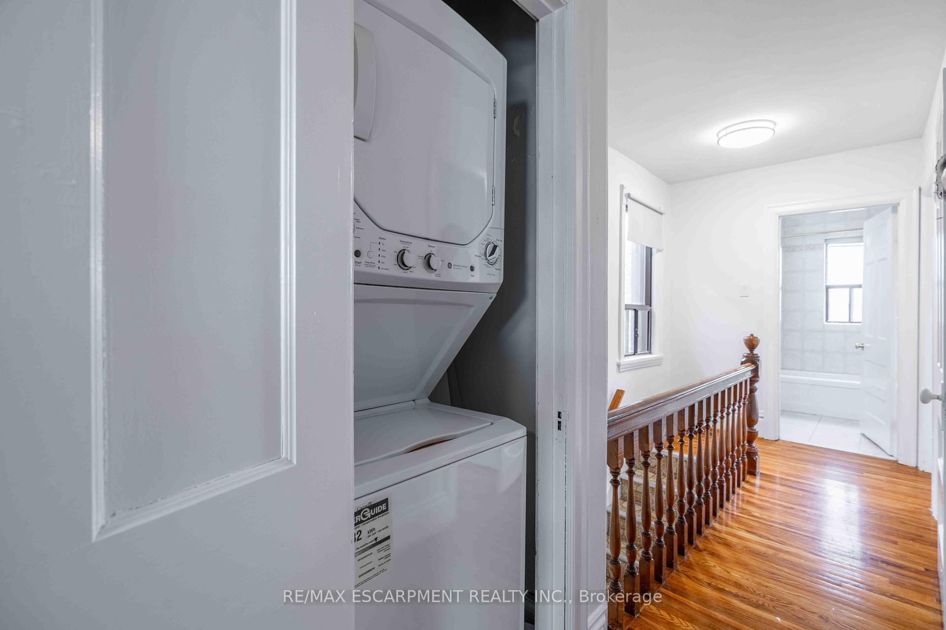 Photo 16 of 58 St. Matthews Avenue, Hamilton, Beasley — HOMEH
