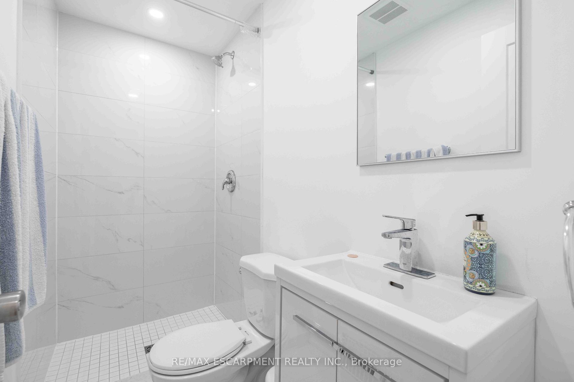 Photo 36 of 58 St. Matthews Avenue, Hamilton, Beasley — HOMEH